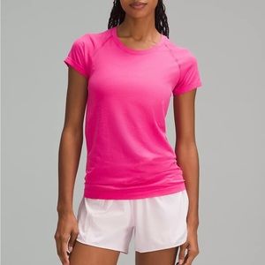 Lululemon swiftly tech short sleeve